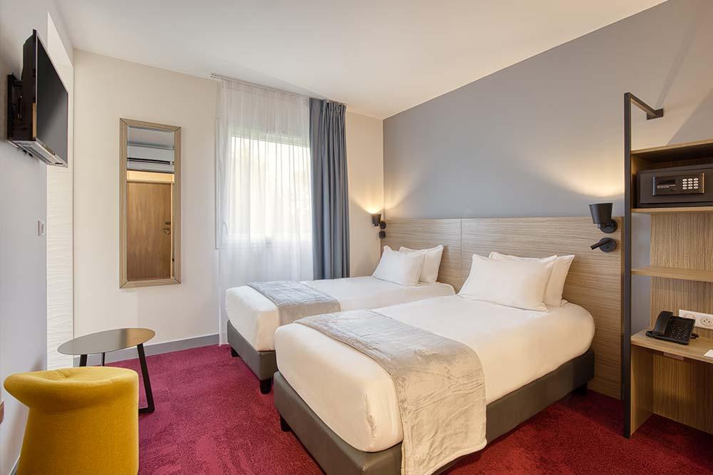 Sure Hotel By Best Western Les Portes De Montauban Esterno foto