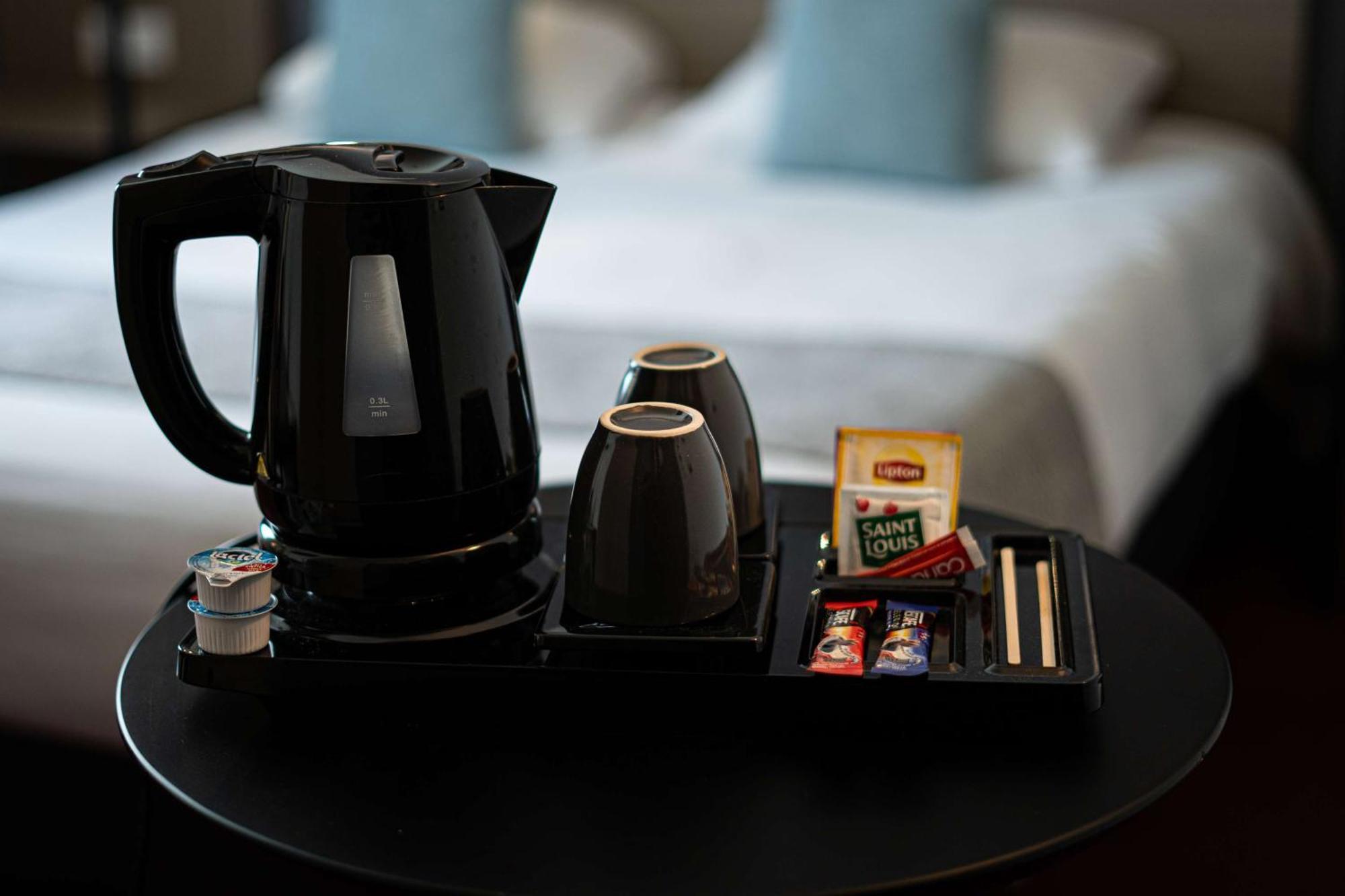Sure Hotel By Best Western Les Portes De Montauban Esterno foto